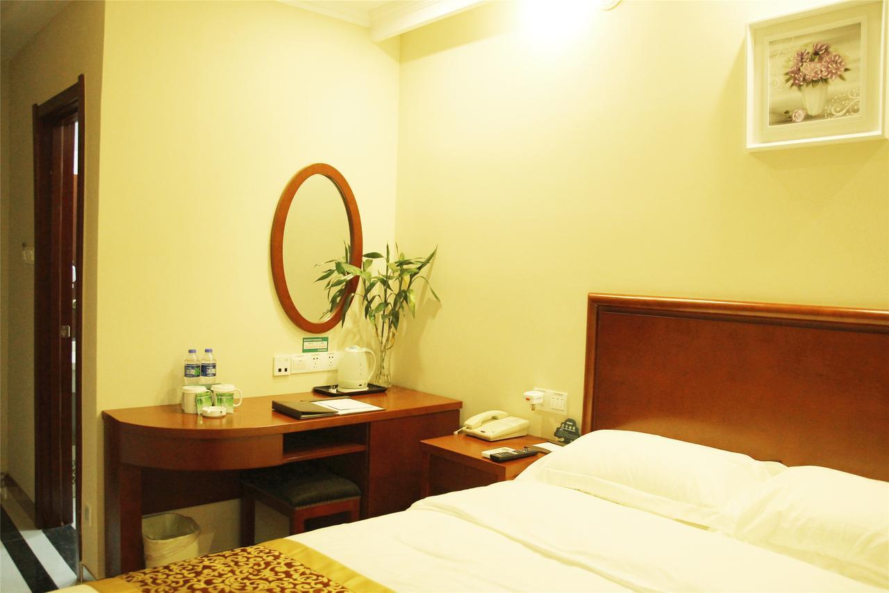 Greentree Inn Jiujiang Railway Station Business Hotel Extérieur photo